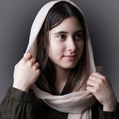 پرنیا آقاجانی رتبه 10 کشوری